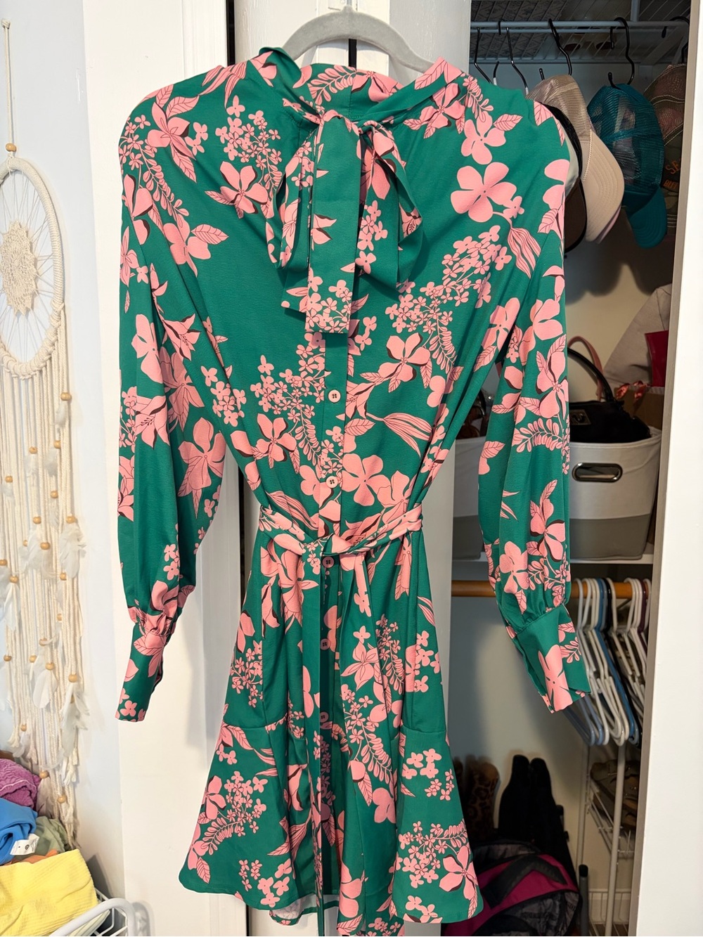 Women’s Dark Green & Light Pink Floral Tie-Neck Elegant Long Sleeve Dress